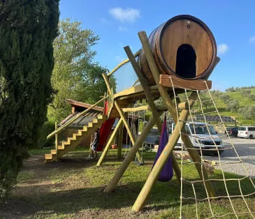 Fuer-oeffentliche-und-private-Spielplaetze